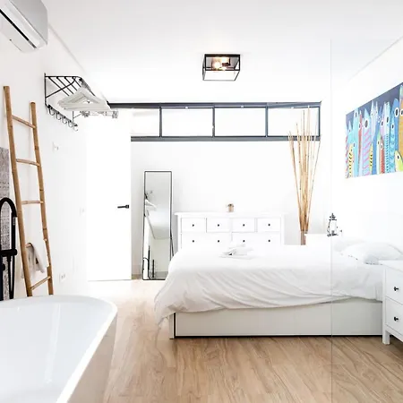 Tiles - Wifi - Petfriendly - Ecofriendly *