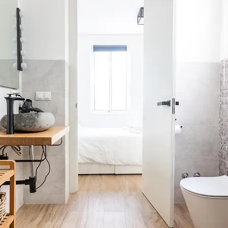 Tiles By Time Apartament