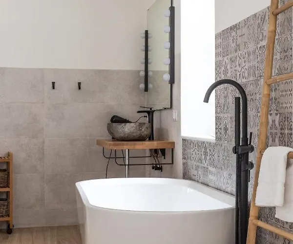 Lejlighed Tiles By Time *