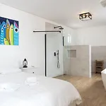 Tiles By Time Apartamento